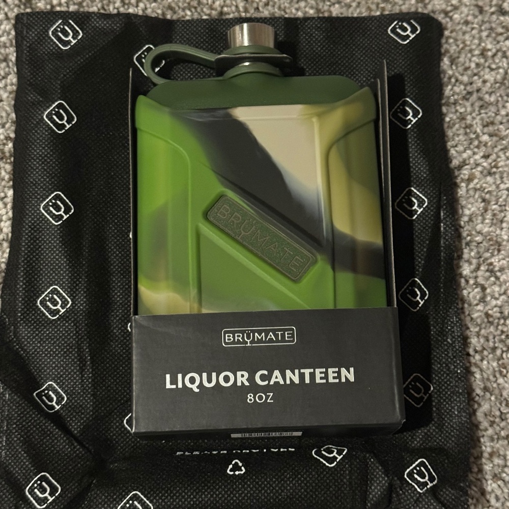 Brumate 8oz Liquor Canteen